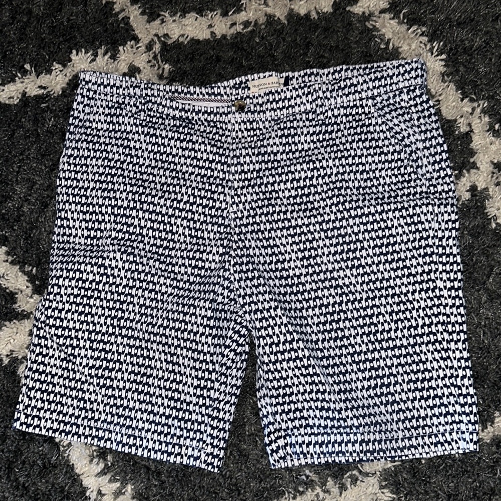 Hudson & Barrow Shorts